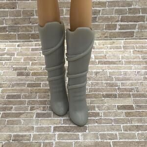 Spin master Lib Katie Doll Boots Grey